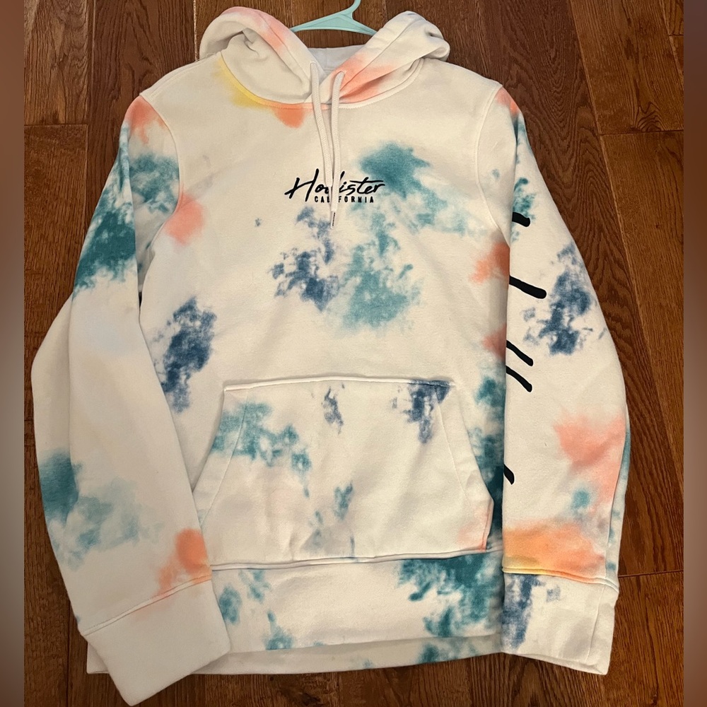 Hollister Tye dye sweatshirt